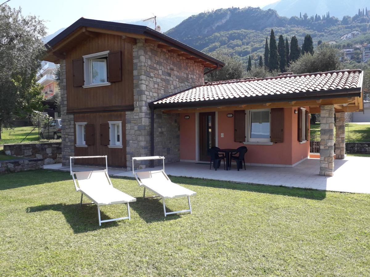 Villa Pia Мальчезине Экстерьер фото